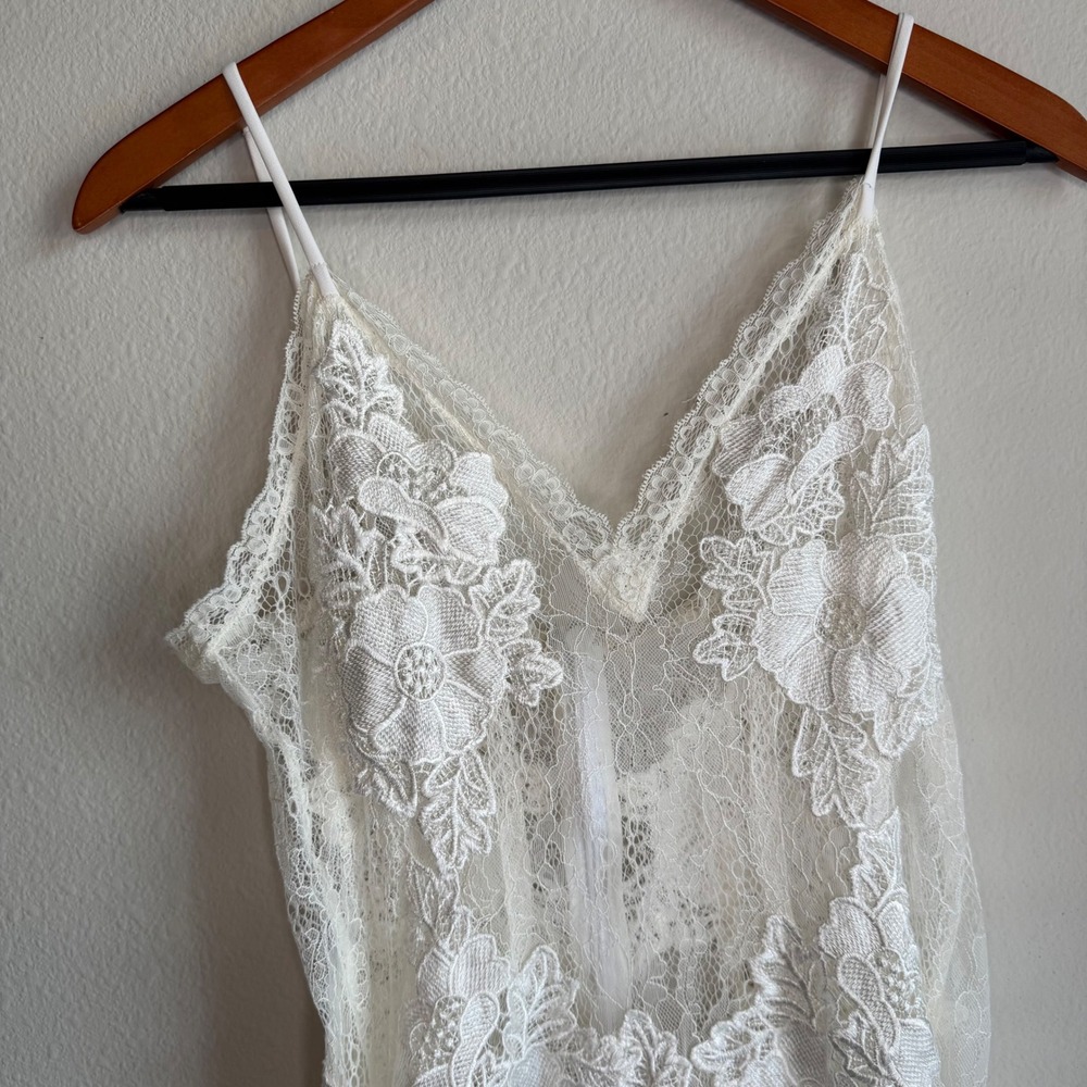 House of CB White Lace Floral Midi Slip Dress - Picture 5 of 12